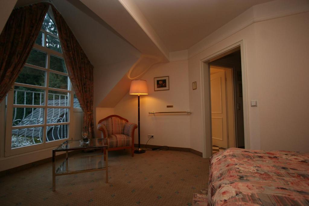 Park Hotel Am Schloss Ettringen  ห้อง รูปภาพ